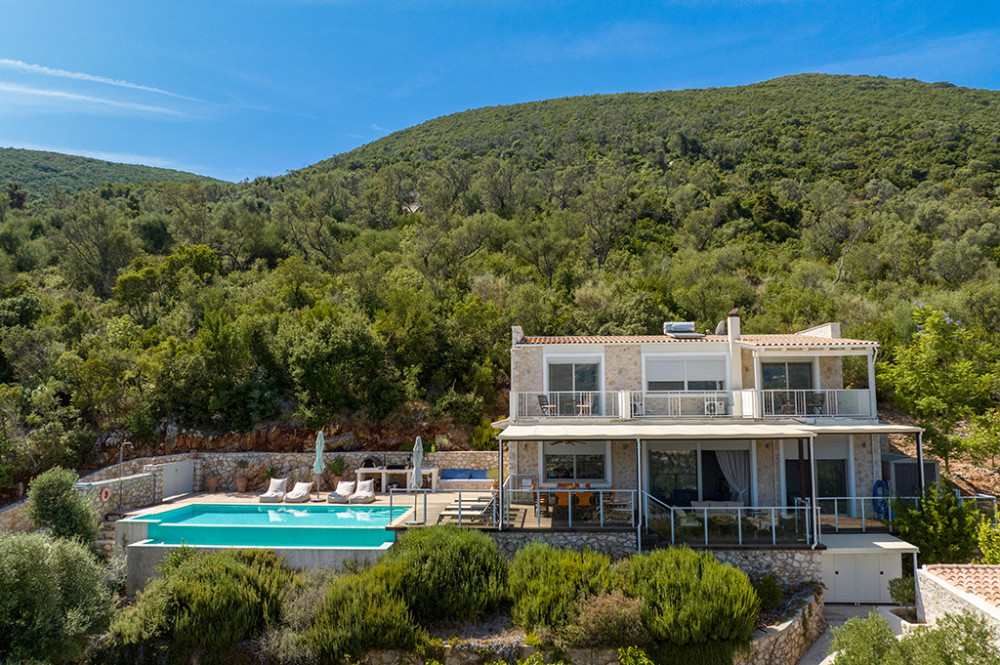 Sivota Idyl 001.jpg